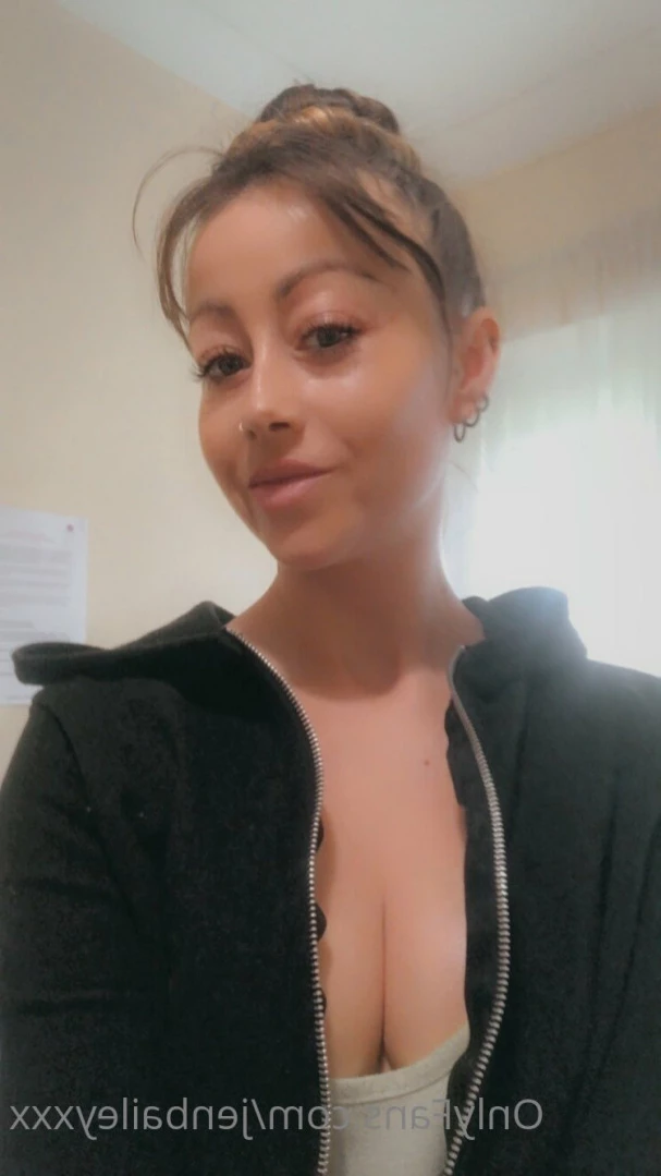 Jen Bailey [ jenbaileyxxx ] Onlyfans leaked photo 16476410 on Hotleaks.tv
