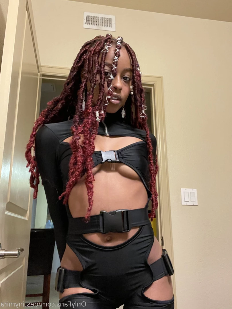 Destiny da Brat🧚🏾‍♀️ VIP [ destinymira ] Onlyfans leaked photo 12073037 on Hotleaks.tv