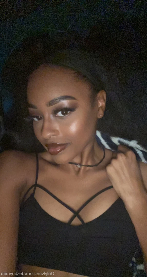 Destiny da Brat🧚🏾‍♀️ VIP [ destinymira ] Onlyfans leaked photo 14028858 on Hotleaks.tv
