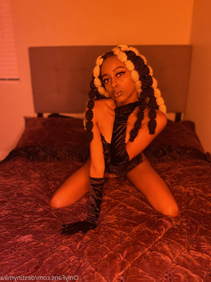 Destiny da Brat🧚🏾‍♀️ VIP [ destinymira ] Onlyfans leaked photo 14878312 on Hotleaks.tv