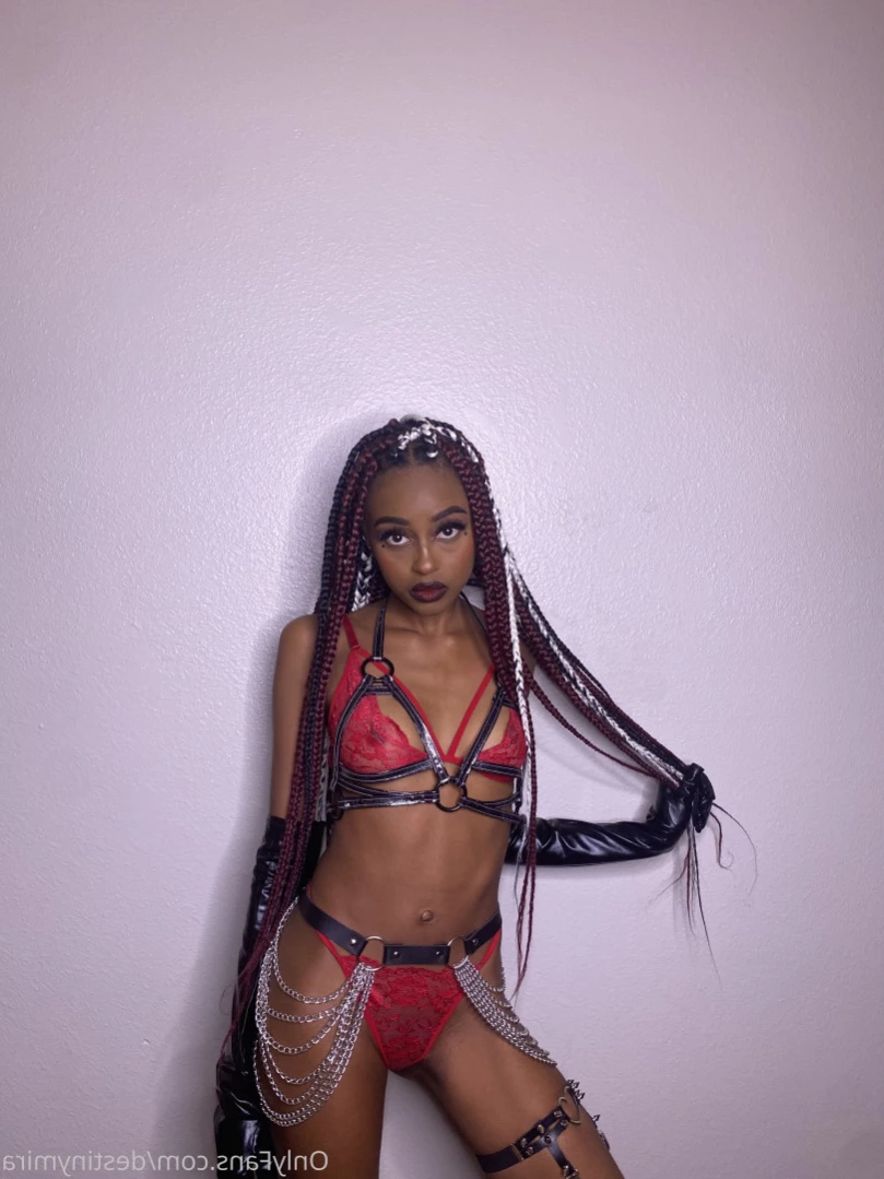 Destiny da Brat🧚🏾‍♀️ VIP [ destinymira ] Onlyfans leaked photo 15990286 on Hotleaks.tv