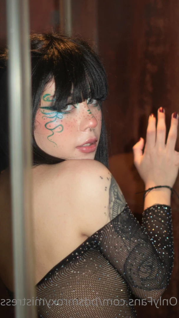 ⛓Ｇｏｖｅｒｎｅｓｓ Ｒｏｘｙ💉 [ mistressroxybdsm ] Onlyfans leaked photo 12285402 on Hotleaks.tv