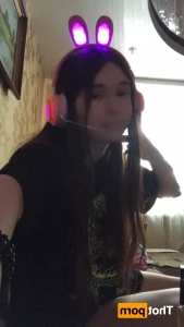 15928031
