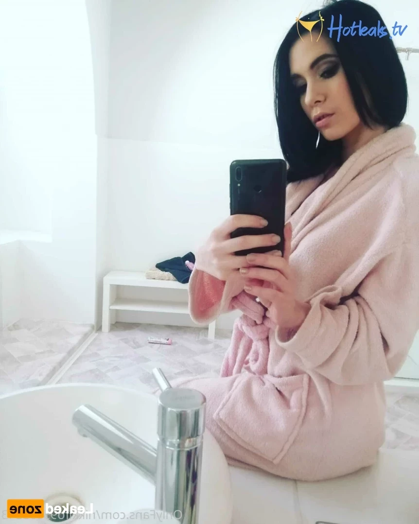 nikkifo95095343 Onlyfans leaked photo 16398700 on Hotleaks.tv