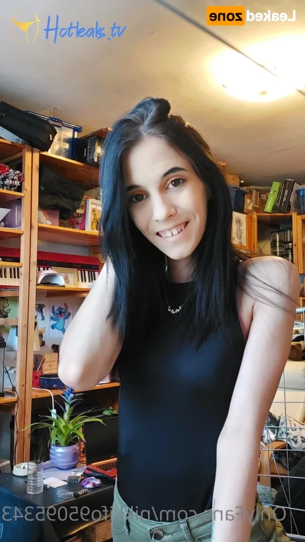 nikkifo95095343 Onlyfans leaked photo 16400430 on Hotleaks.tv