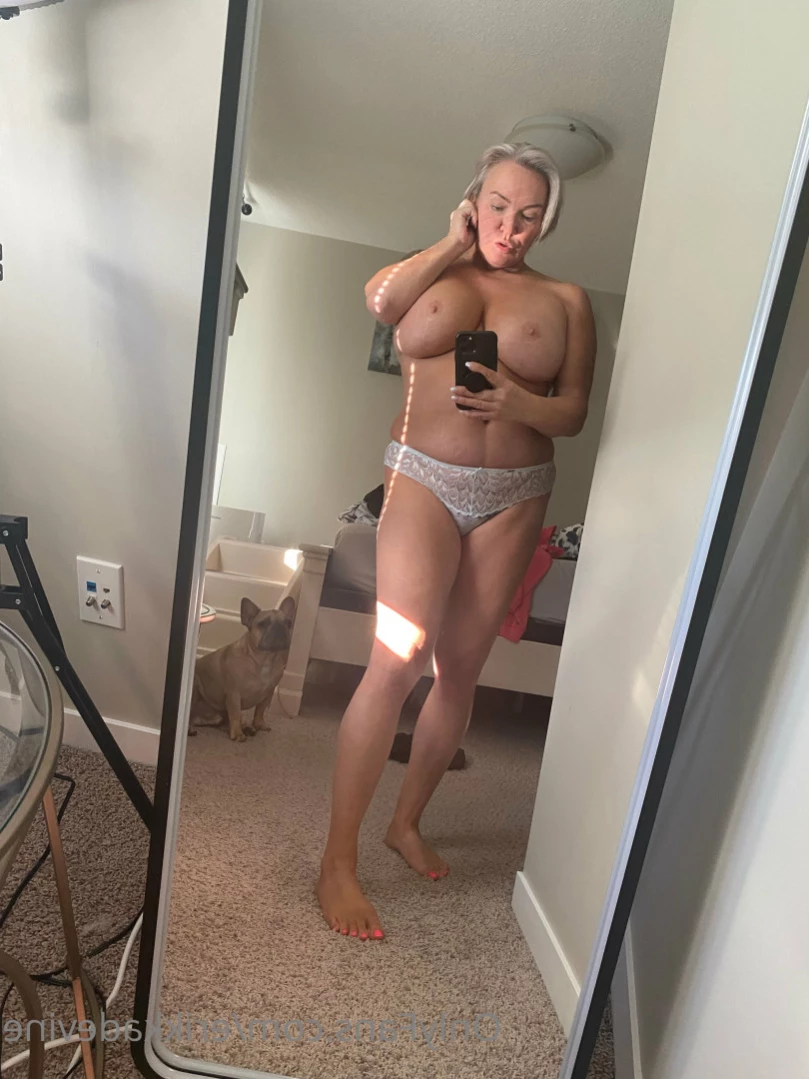 Erikka [ erikkadevine ] Onlyfans leaked photo 14392220 on Hotleaks.tv