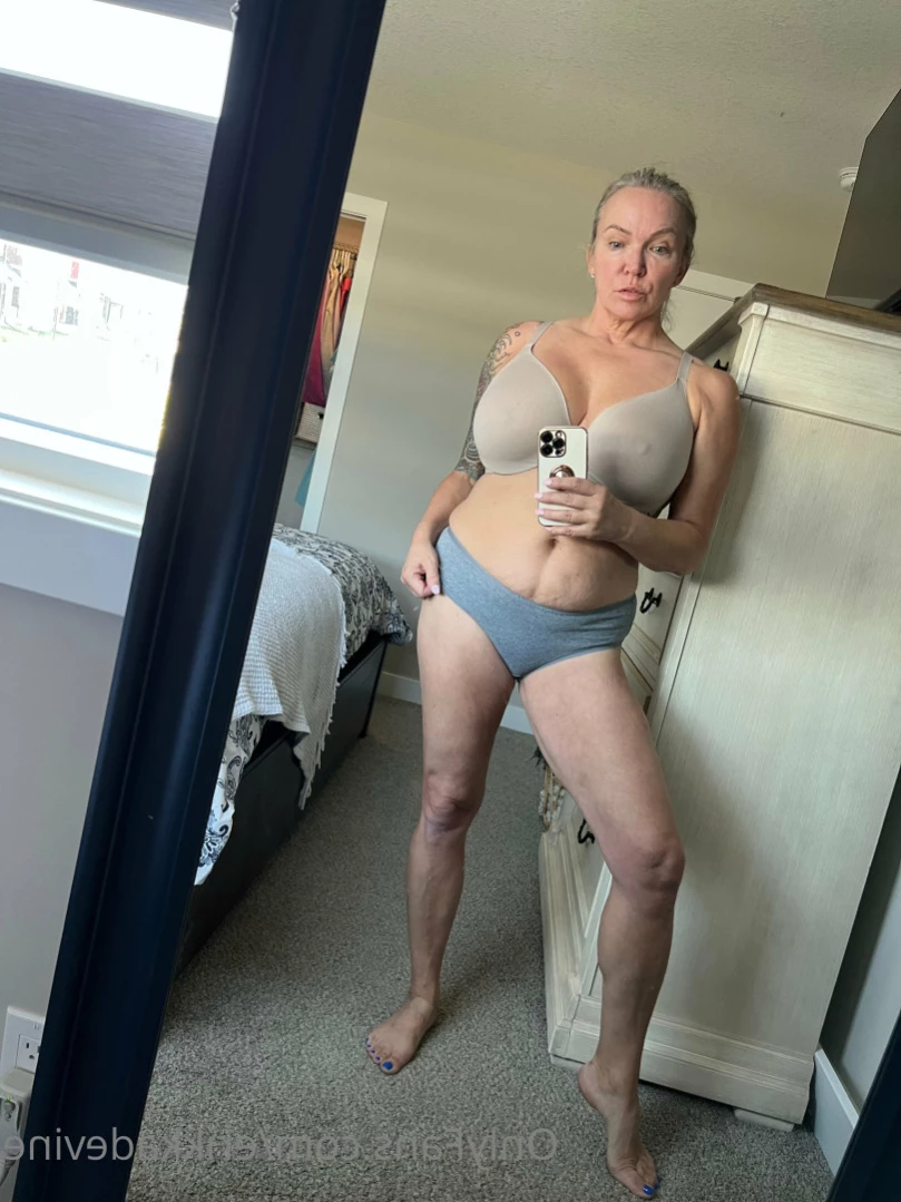 Erikka [ erikkadevine ] Onlyfans leaked photo 14515627 on Hotleaks.tv