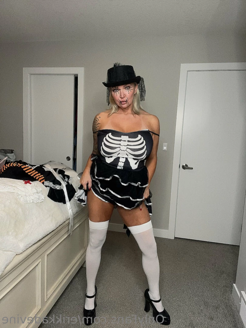Erikka [ erikkadevine ] Onlyfans leaked photo 15139390 on Hotleaks.tv