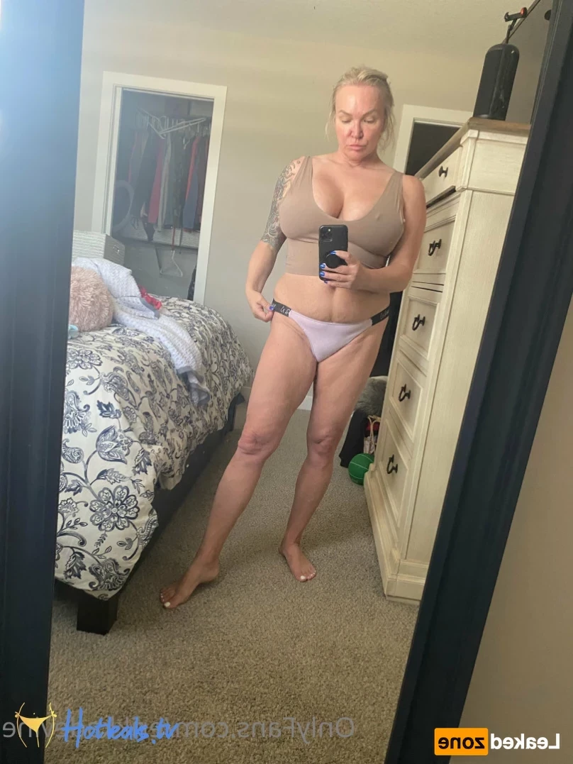 Erikka [ erikkadevine ] Onlyfans leaked photo 16366245 on Hotleaks.tv