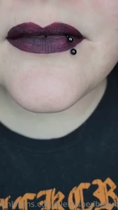 10928096