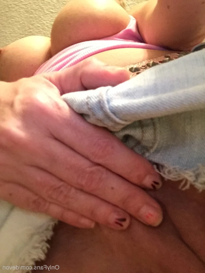 devon Onlyfans leaked photo 13080656 on Hotleaks.tv