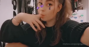 16032382