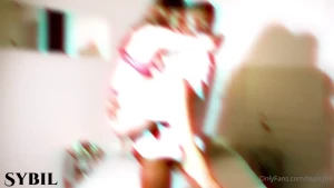 1893663