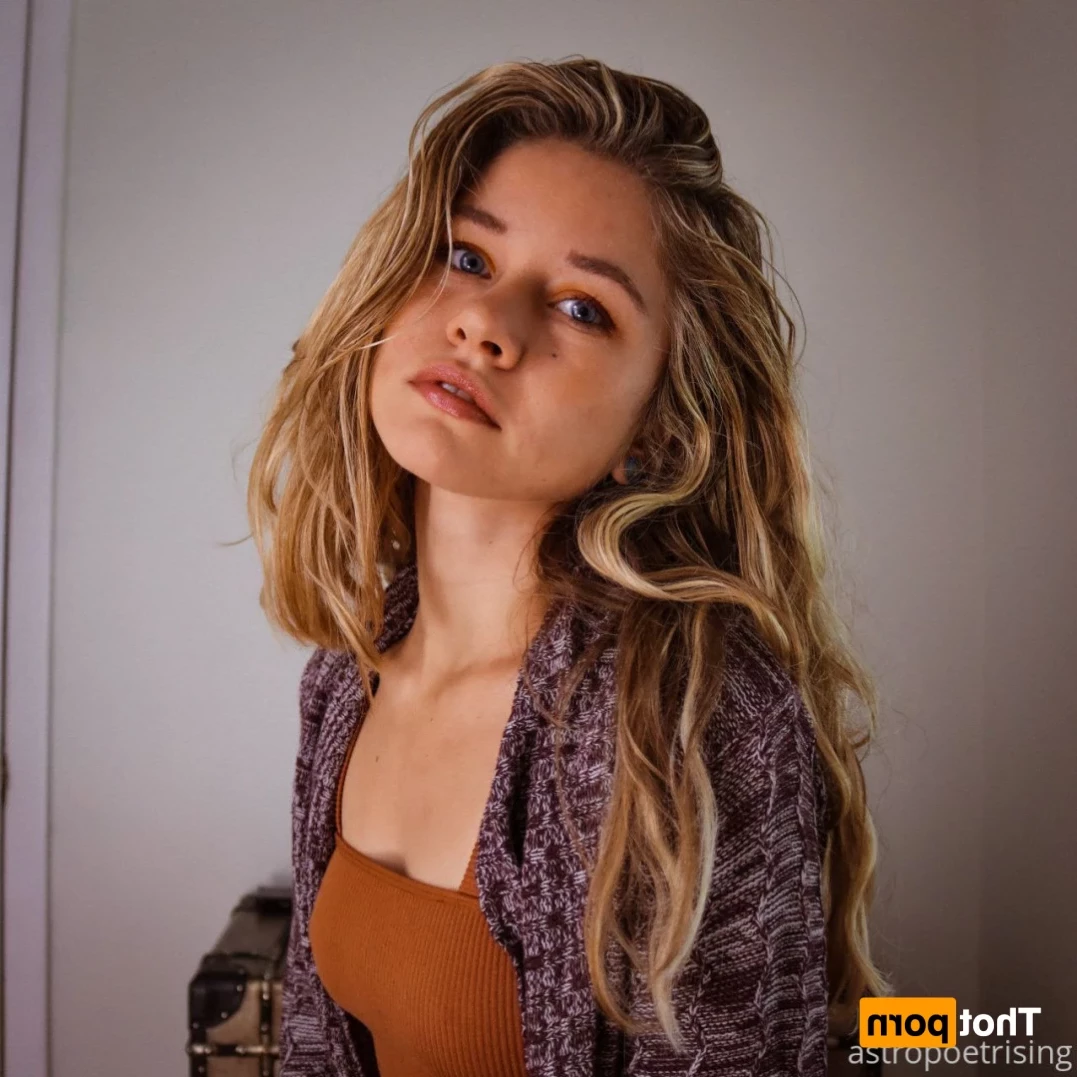 Astro [ poetrising ] Onlyfans leaked photo 12346083 on Hotleaks.tv