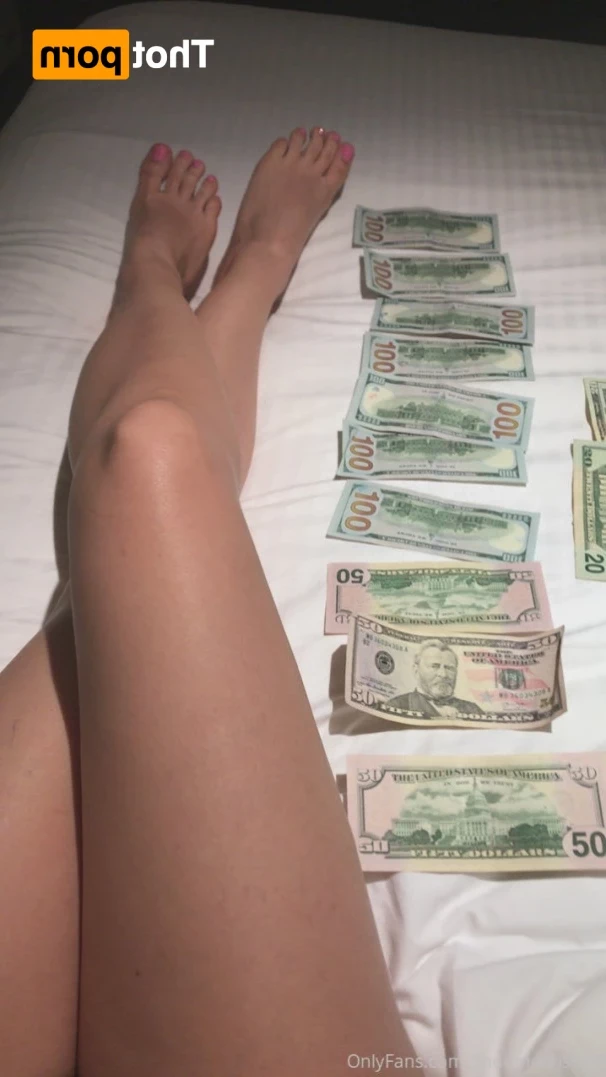 Goddess Christine [ findomchristine ] Onlyfans leaked photo 12116903 on Hotleaks.tv
