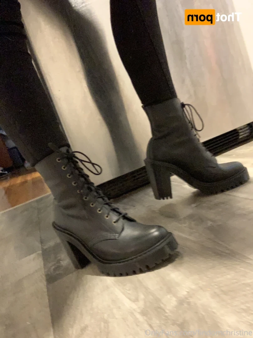 Goddess Christine [ findomchristine ] Onlyfans leaked photo 13936902 on Hotleaks.tv