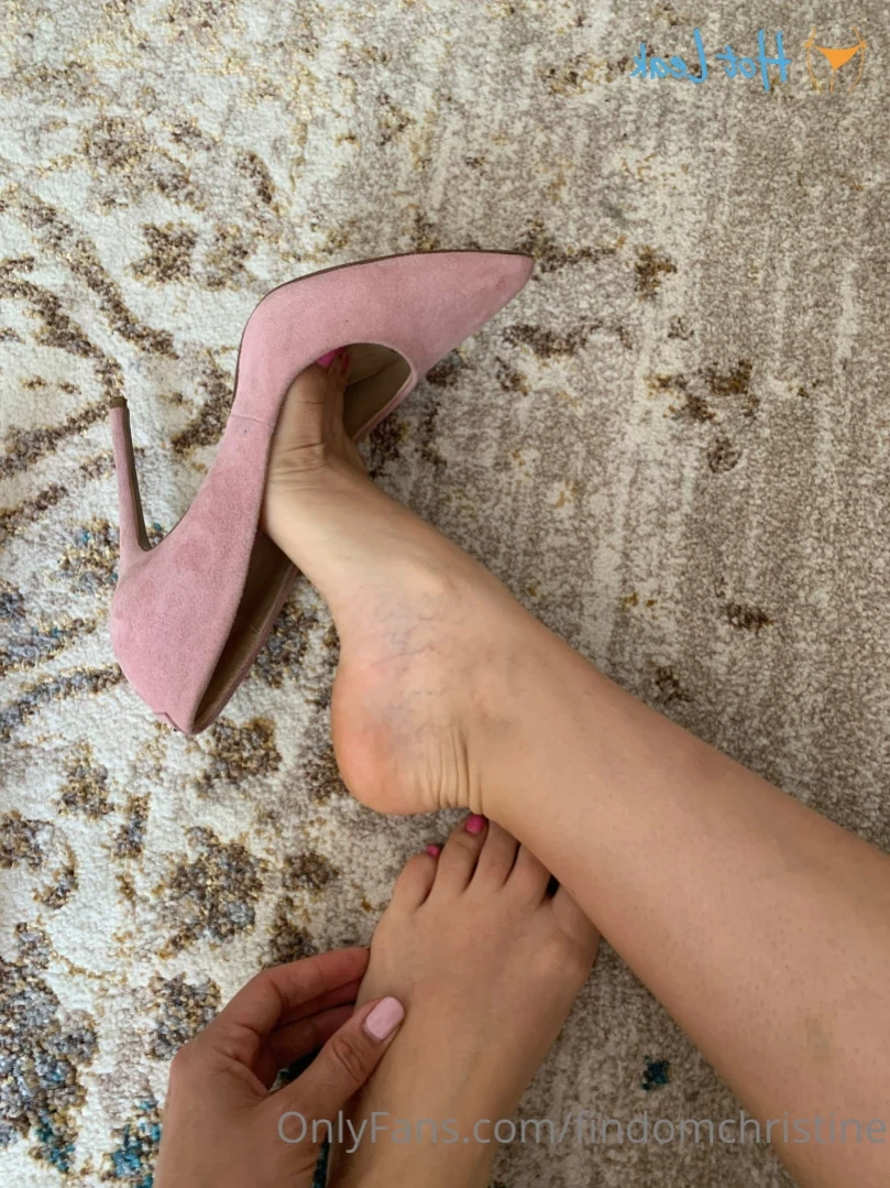 Goddess Christine [ findomchristine ] Onlyfans leaked photo 14836454 on Hotleaks.tv