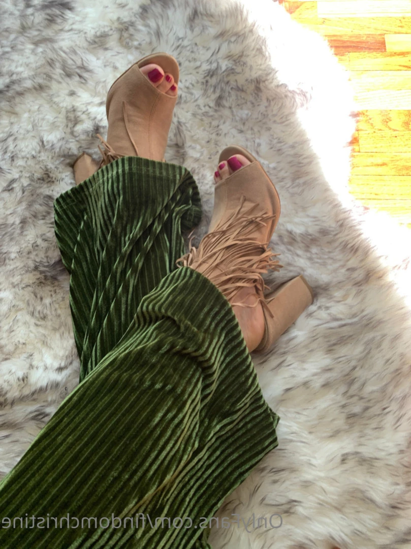 Goddess Christine [ findomchristine ] Onlyfans leaked photo 15746467 on Hotleaks.tv
