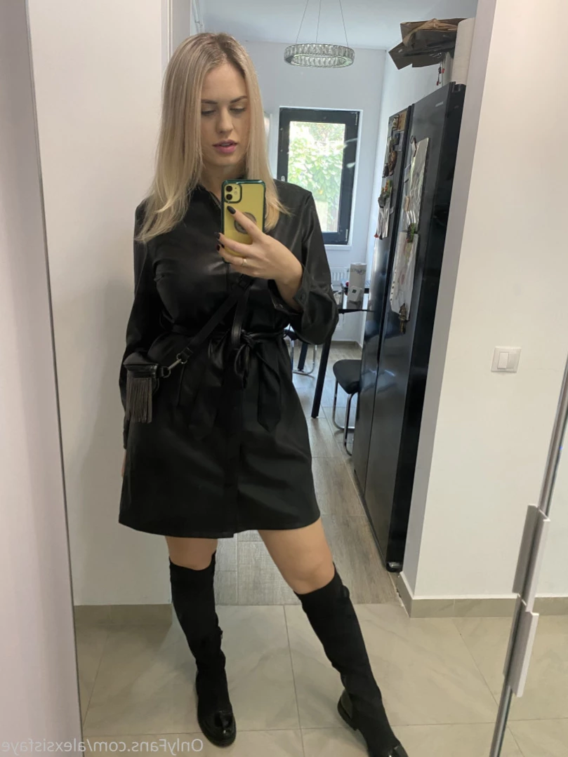 Alexsis Faye top 0.43% [ alexsisfaye ] Onlyfans leaked photo 12253154 on Hotleaks.tv