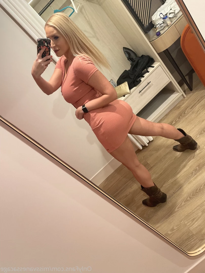 Vanessa Cage [ missvanessacage ] Onlyfans leaked photo 11746088 on Hotleaks.tv