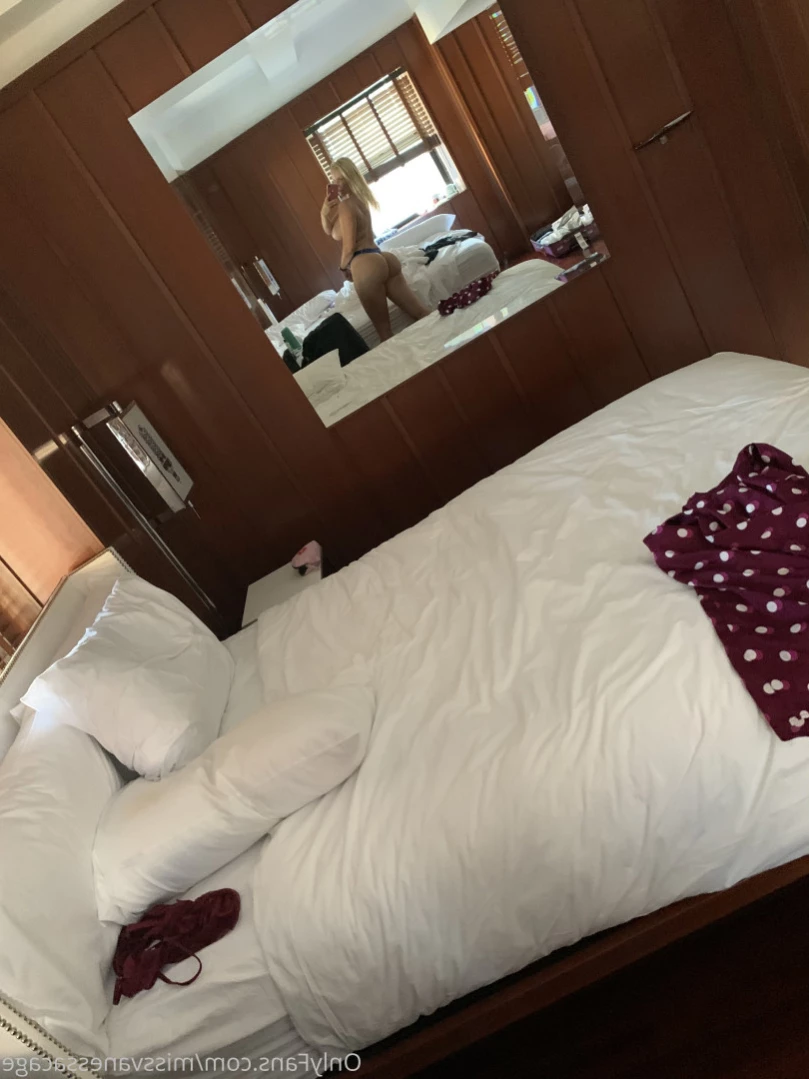 Vanessa Cage [ missvanessacage ] Onlyfans leaked photo 13327423 on Hotleaks.tv