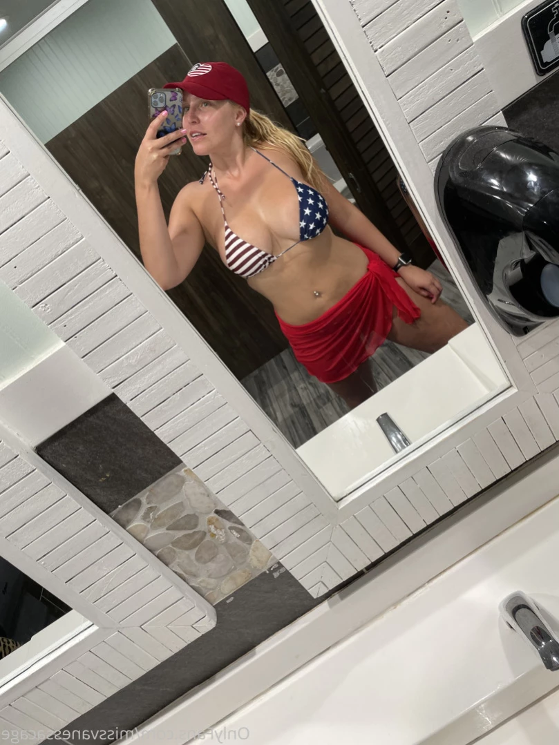 Vanessa Cage [ missvanessacage ] Onlyfans leaked photo 14327066 on Hotleaks.tv