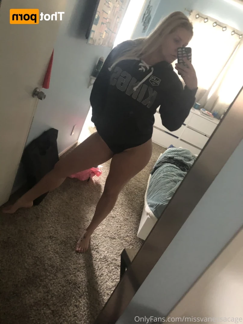 Vanessa Cage [ missvanessacage ] Onlyfans leaked photo 14367662 on Hotleaks.tv