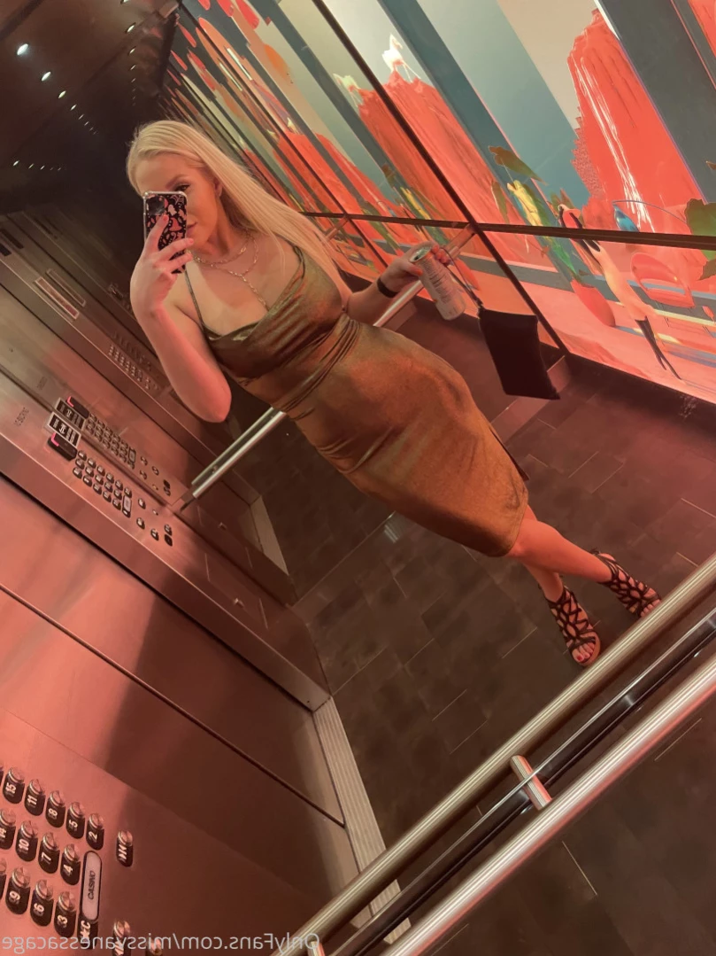 Vanessa Cage [ missvanessacage ] Onlyfans leaked photo 16404549 on Hotleaks.tv