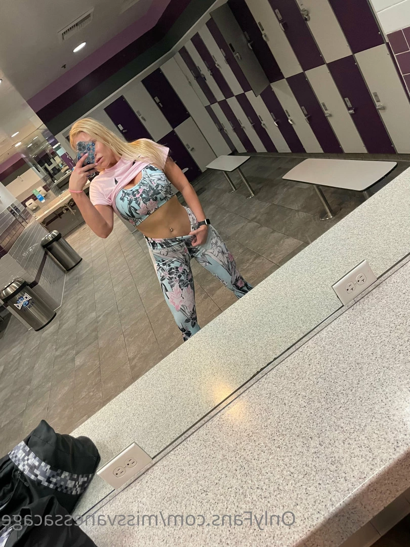 Vanessa Cage [ missvanessacage ] Onlyfans leaked photo 16406428 on Hotleaks.tv