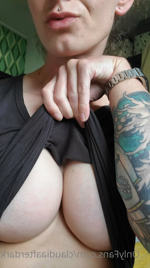claudiaafterdark Onlyfans leaked photo 14311008 on Hotleaks.tv
