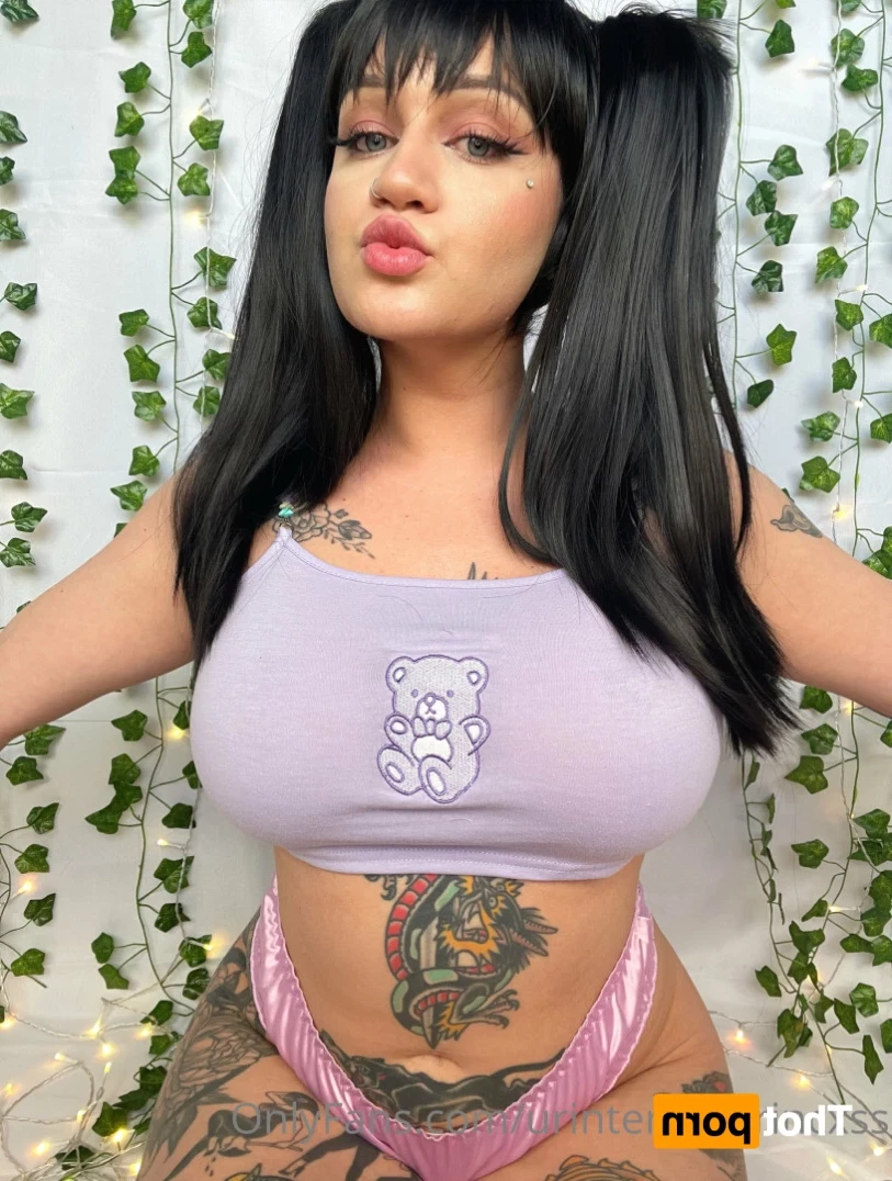 𝐍𝐚𝐨𝐦𝐢 The Nerd 🤓 [ naomithenerdfree ] Onlyfans leaked photo 13191402 on Hotleaks.tv