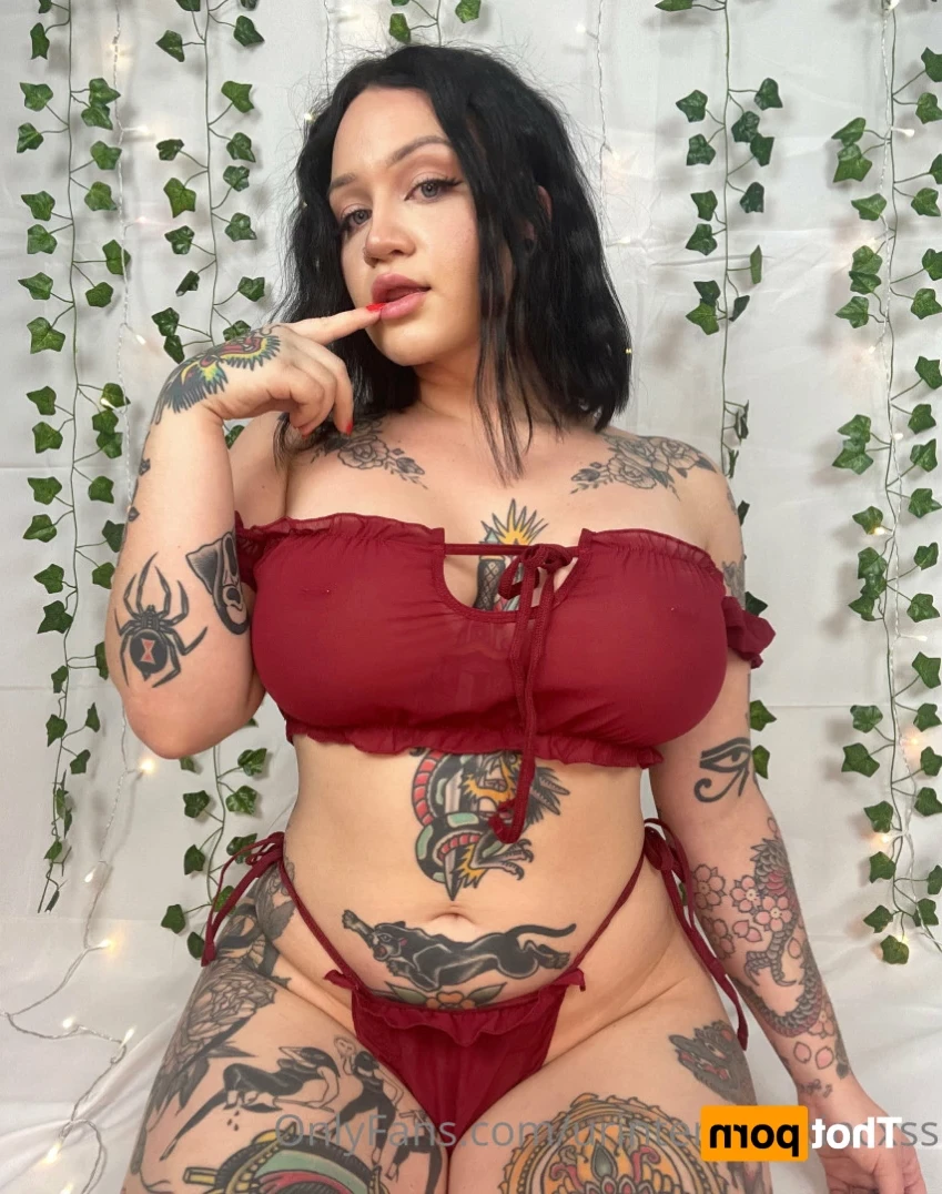 𝐍𝐚𝐨𝐦𝐢 The Nerd 🤓 [ naomithenerdfree ] Onlyfans leaked photo 13590979 on Hotleaks.tv