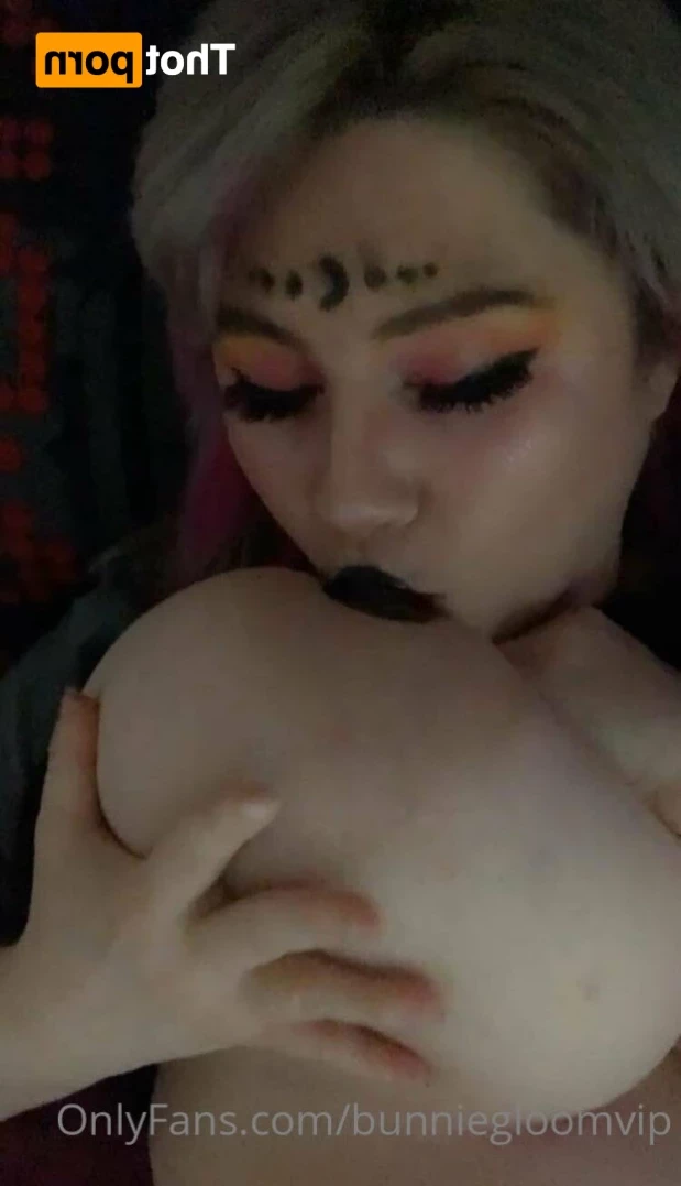 Bunnie Burrow- Bunnie Gloom VIP [ bunniegloomvip ] Onlyfans leaked photo 11956498 on Hotleaks.tv