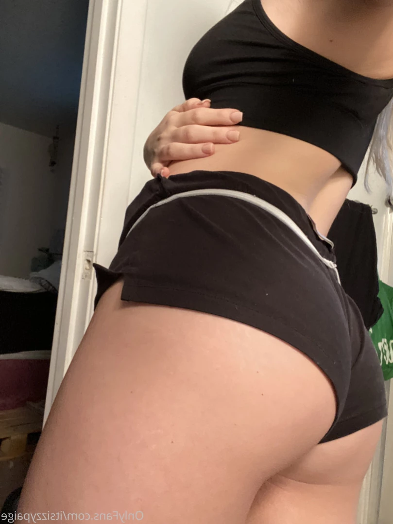 Izzy Paige 🤍 [ itsizzypaige ] Onlyfans leaked photo 12426061 on Hotleaks.tv