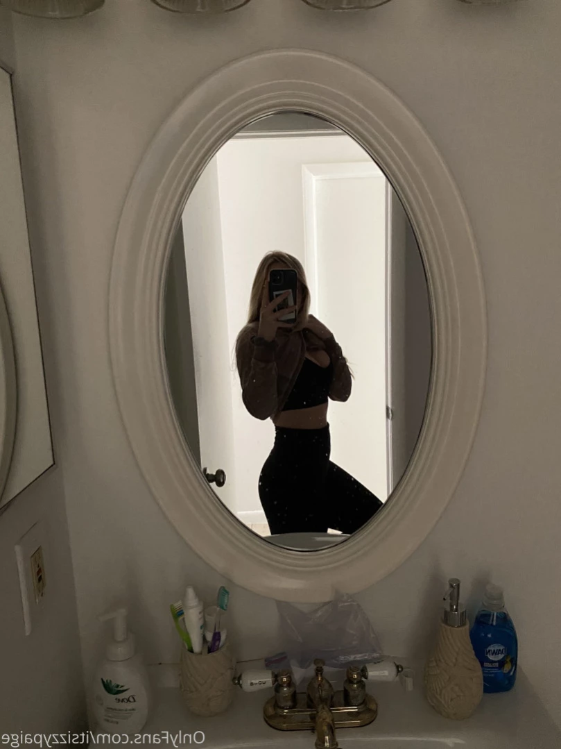 Izzy Paige 🤍 [ itsizzypaige ] Onlyfans leaked photo 12516247 on Hotleaks.tv