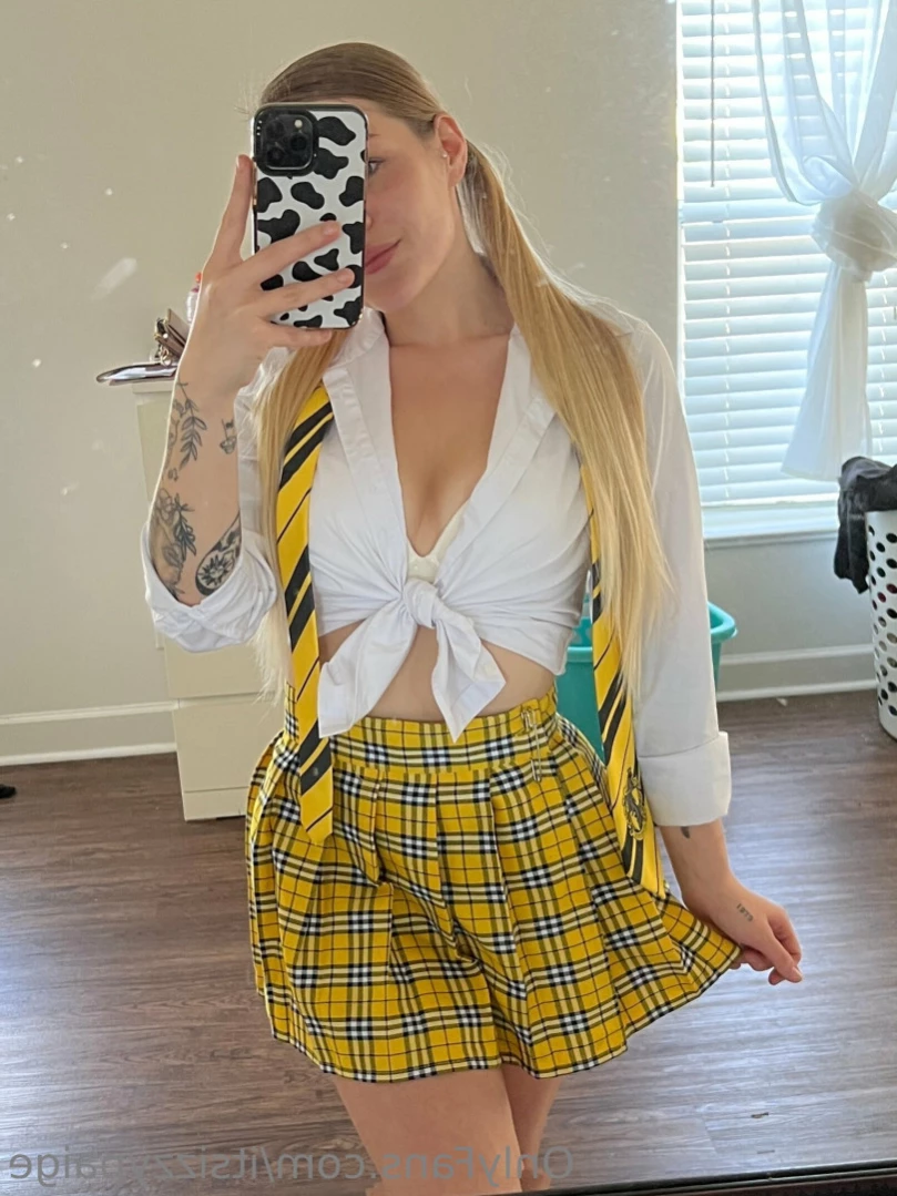 Izzy Paige 🤍 [ itsizzypaige ] Onlyfans leaked photo 12800876 on Hotleaks.tv