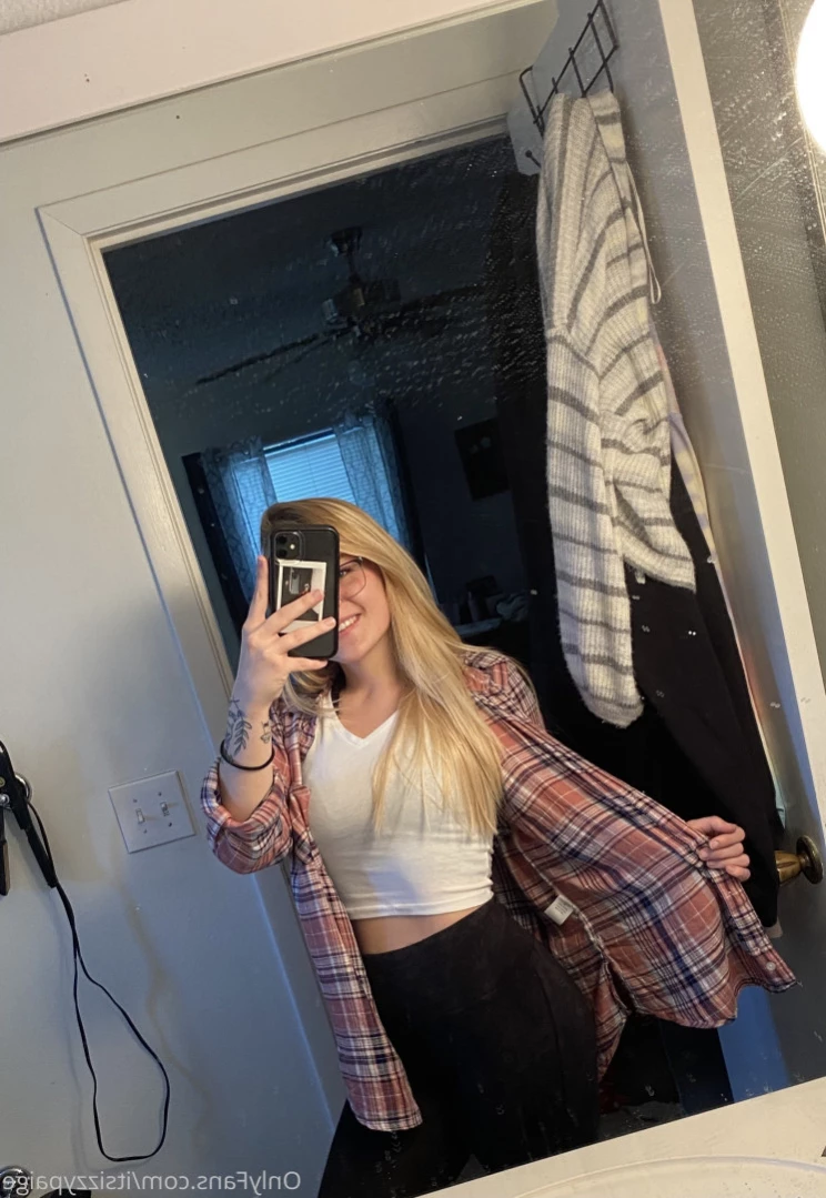 Izzy Paige 🤍 [ itsizzypaige ] Onlyfans leaked photo 14579291 on Hotleaks.tv