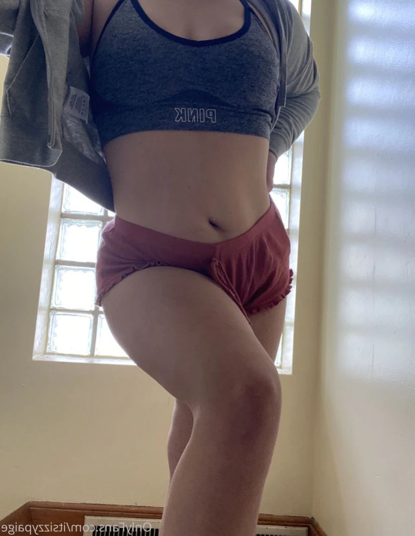 Izzy Paige 🤍 [ itsizzypaige ] Onlyfans leaked photo 14740253 on Hotleaks.tv