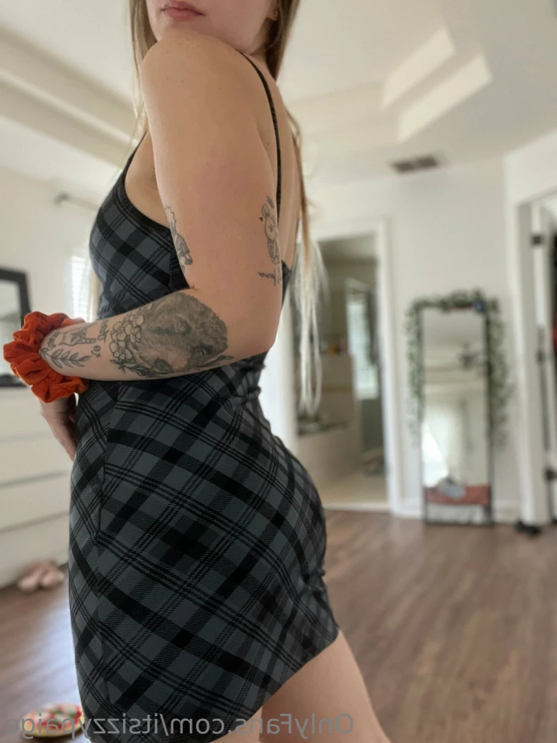 Izzy Paige 🤍 [ itsizzypaige ] Onlyfans leaked photo 16191890 on Hotleaks.tv