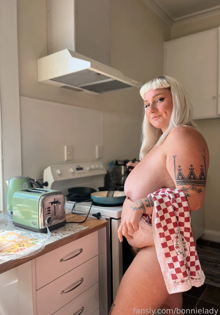 Mommy Bonnie [ bonnielady ] Onlyfans leaked photo 18518966 on Hotleaks.tv
