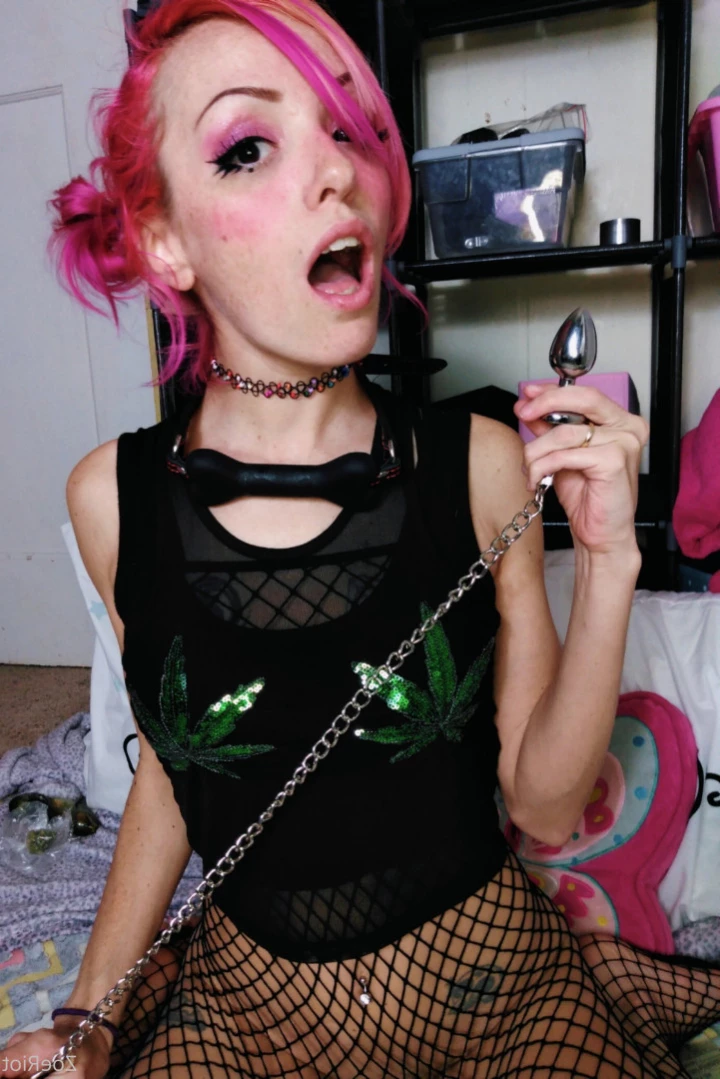 💗Zoe Riot💗 [ zoe_riot ] Onlyfans leaked photo 13155359 on Hotleaks.tv