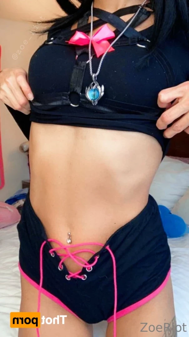 💗Zoe Riot💗 [ zoe_riot ] Onlyfans leaked photo 13255954 on Hotleaks.tv