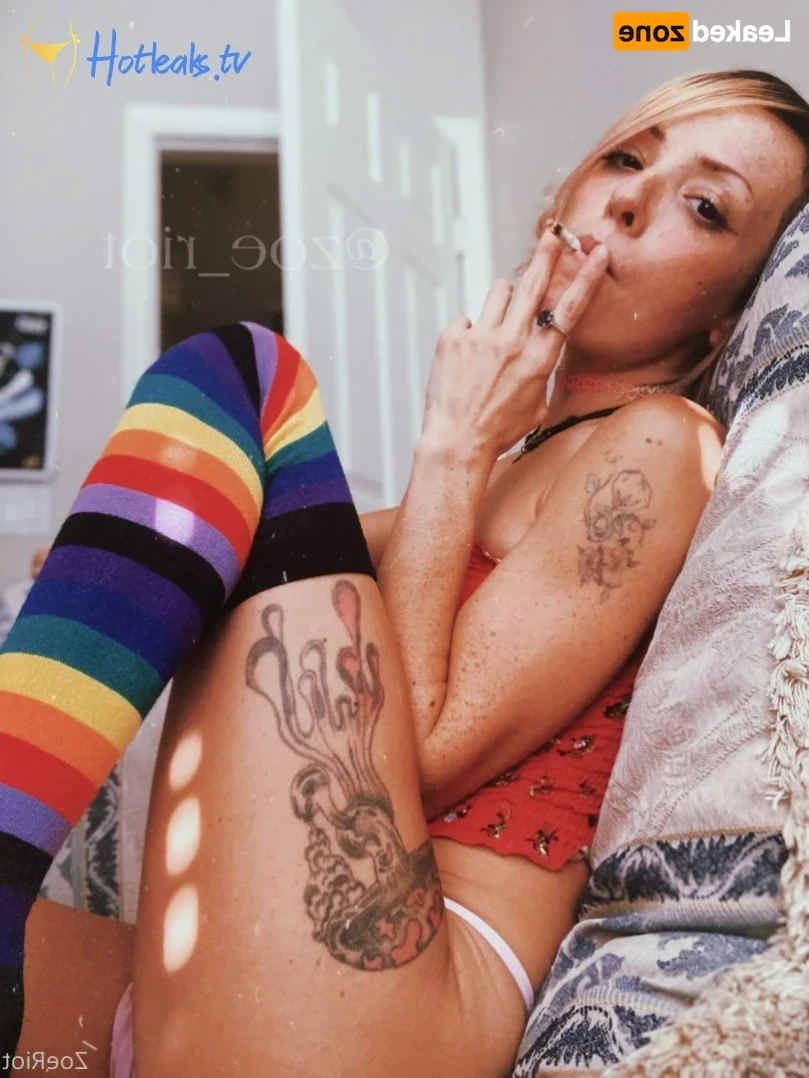 💗Zoe Riot💗 [ zoe_riot ] Onlyfans leaked photo 16221290 on Hotleaks.tv