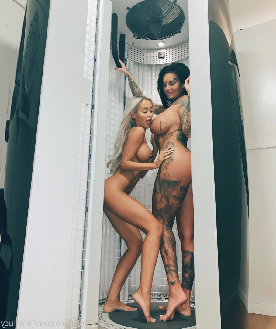 J E M M A L U C Y 🖤 [ jemlucy ] Onlyfans leaked photo 11424040 on Hotleaks.tv