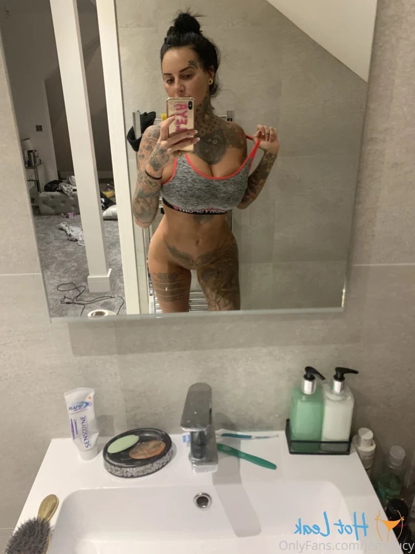 J E M M A L U C Y 🖤 [ jemlucy ] Onlyfans leaked photo 11861332 on Hotleaks.tv