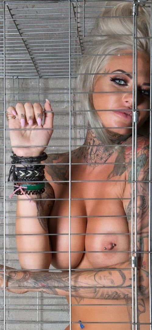 J E M M A L U C Y 🖤 [ jemlucy ] Onlyfans leaked photo 12701919 on Hotleaks.tv