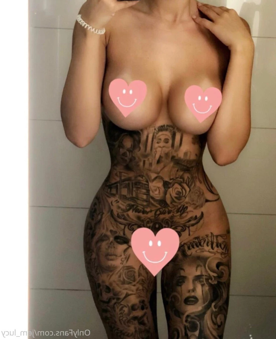 J E M M A L U C Y 🖤 [ jemlucy ] Onlyfans leaked photo 12735348 on Hotleaks.tv