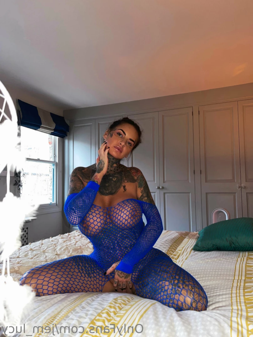 J E M M A L U C Y 🖤 [ jemlucy ] Onlyfans leaked photo 12761864 on Hotleaks.tv