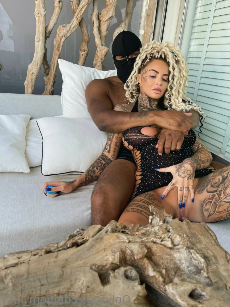 J E M M A L U C Y 🖤 [ jemlucy ] Onlyfans leaked photo 13215440 on Hotleaks.tv