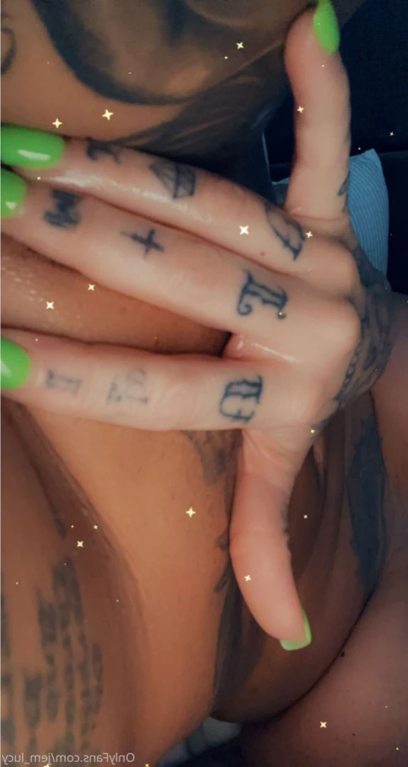 J E M M A L U C Y 🖤 [ jemlucy ] Onlyfans leaked photo 13319983 on Hotleaks.tv
